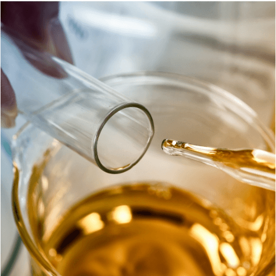 Pourquoi choisir un laboratoire cosmétique pour développer votre marque ?